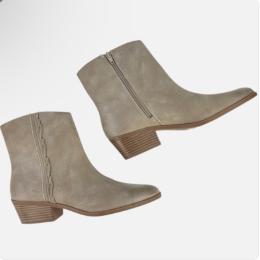 Lucky Brand Women's Tan Ankle Boots 7.5